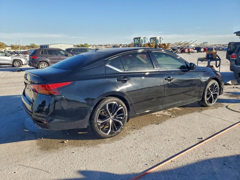 Фото 3 - NISSAN ALTIMA