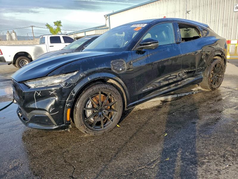 Фото 1 - FORD MUSTANG