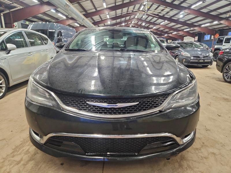 Фото 5 - CHRYSLER 200