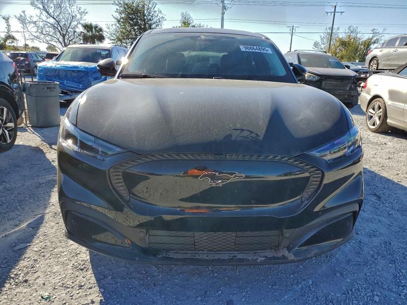 Фото 5 - FORD MUSTANG