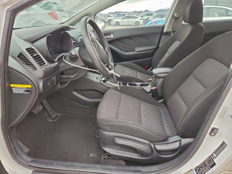 Фото 7 - KIA FORTE