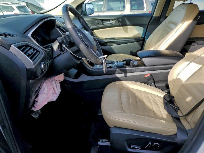 Фото 7 - FORD EDGE