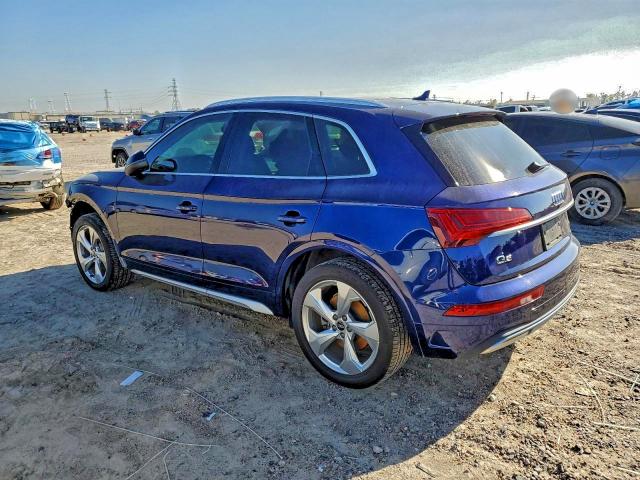 Фото 2 - AUDI Q5
