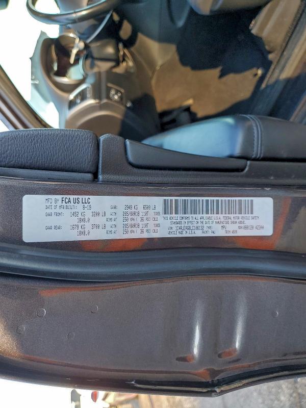 Фото 13 - JEEP GRAND CHER