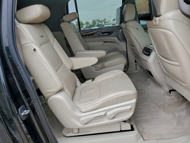 Фото 11 - CADILLAC ESCALADE