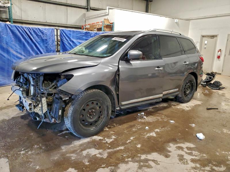 Фото 1 - NISSAN PATHFINDER