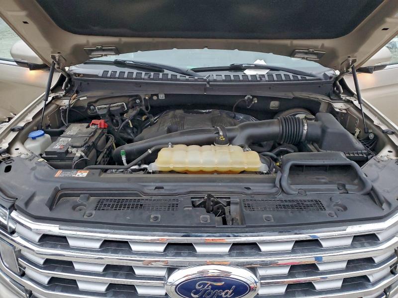 Фото 12 - FORD EXPEDITION