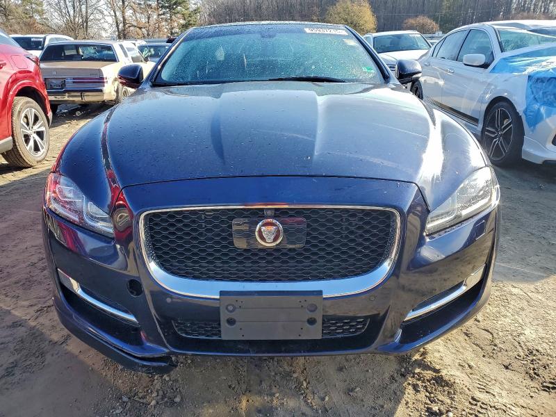 Фото 5 - JAGUAR XJ