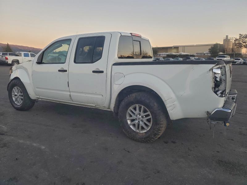 Фото 2 - NISSAN FRONTIER