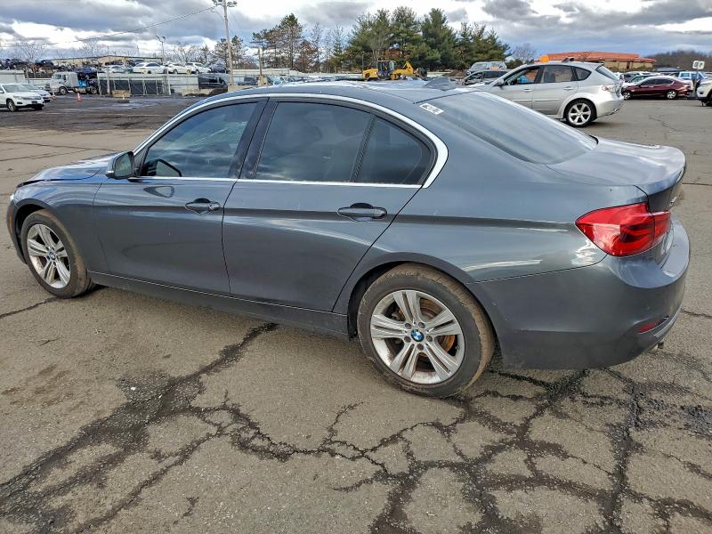 Фото 2 - BMW 3 SERIES