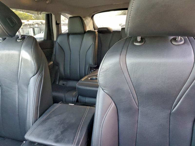 Фото 10 - ACURA MDX