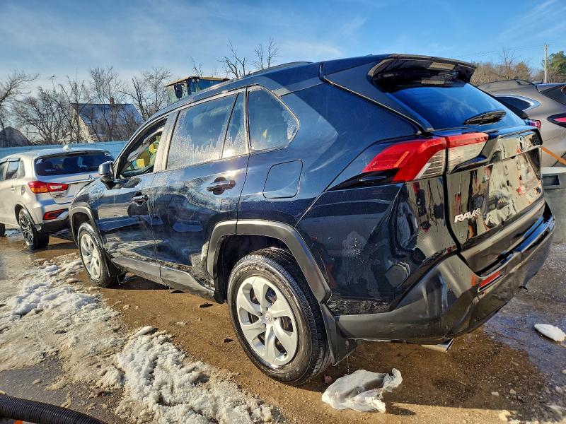 Фото 2 - TOYOTA RAV4