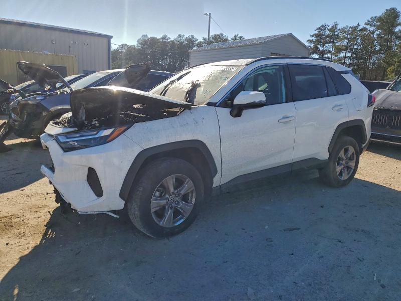 Фото 1 - TOYOTA RAV4