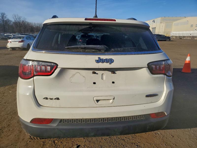 Фото 6 - JEEP COMPASS