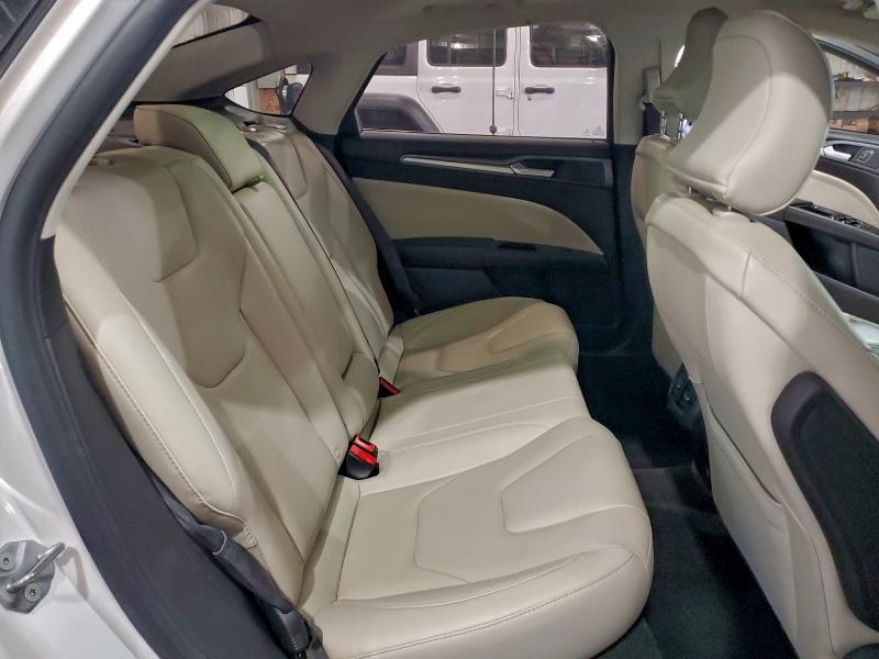 Фото 10 - FORD FUSION