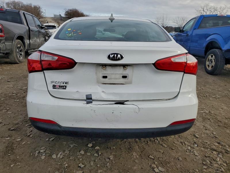 Фото 6 - KIA FORTE