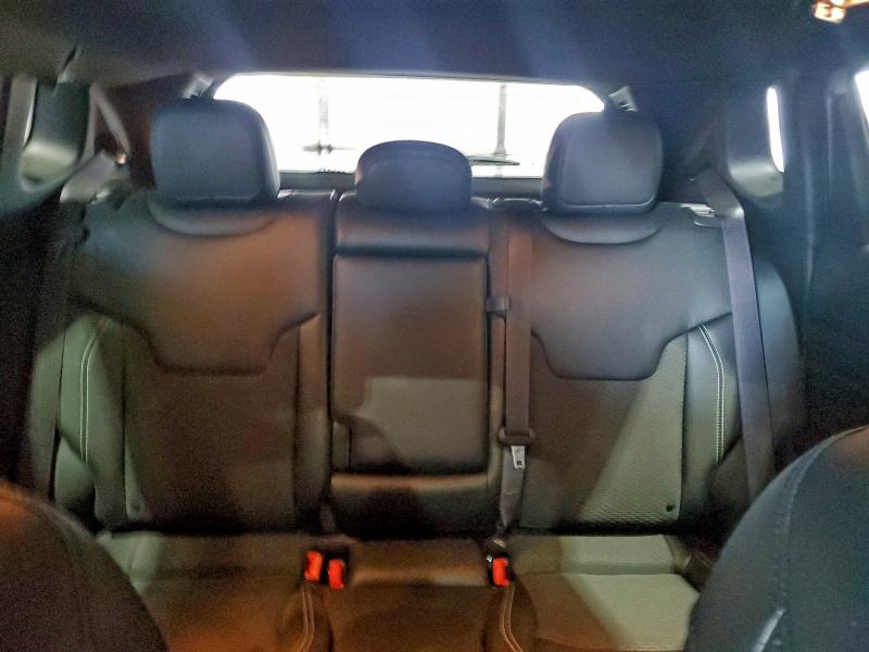 Фото 10 - JEEP COMPASS