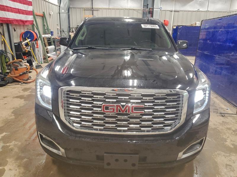 Фото 5 - GMC YUKON