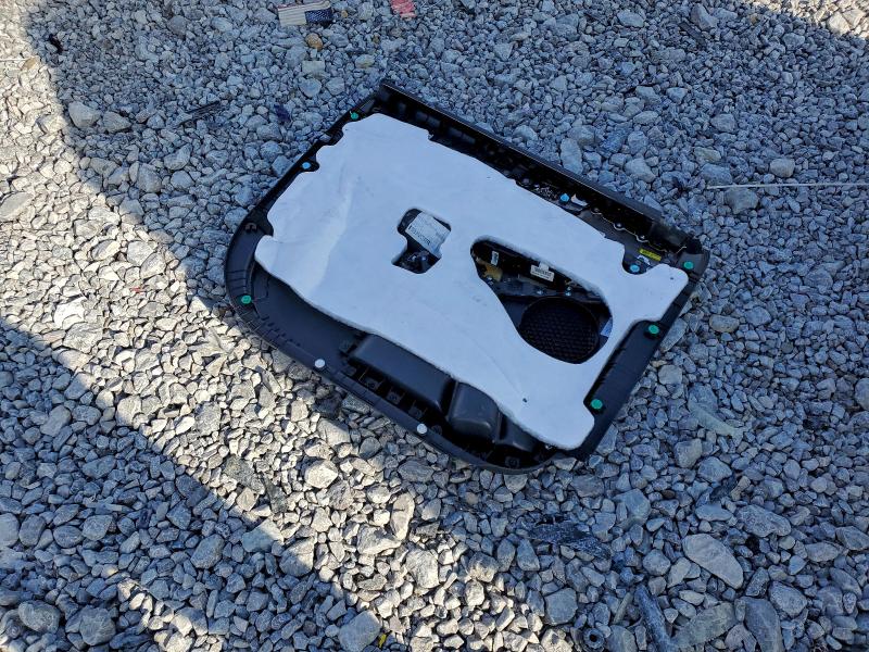 Фото 13 - KIA SORENTO