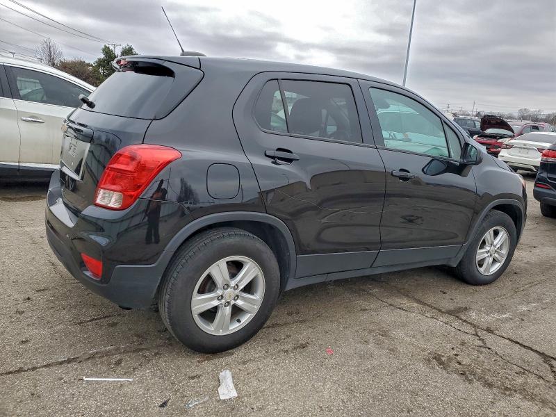 Фото 3 - CHEVROLET TRAX