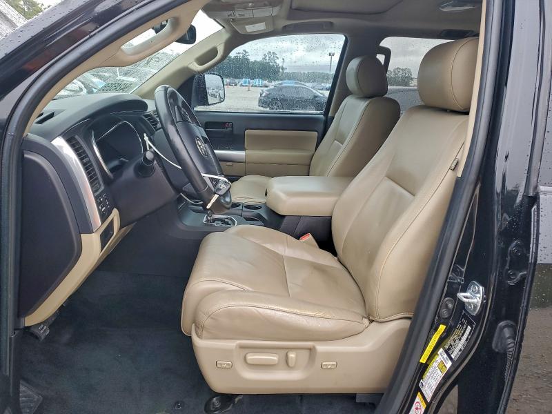 Фото 7 - TOYOTA SEQUOIA