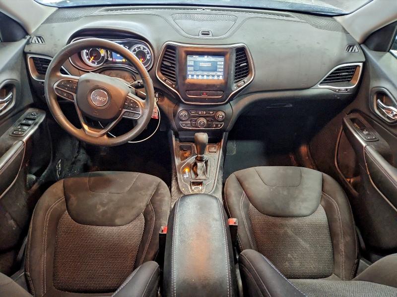 Фото 8 - JEEP GRAND CHER