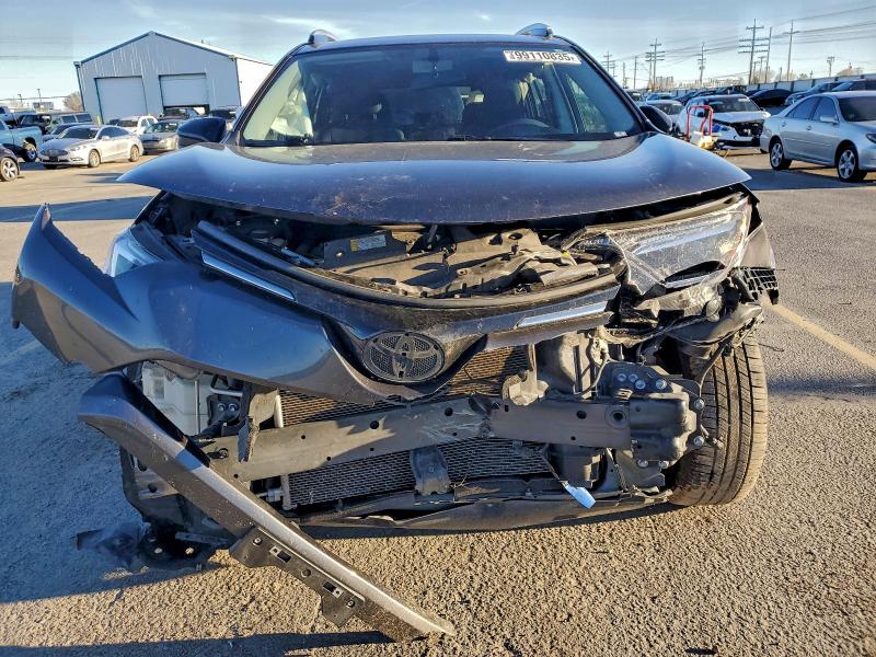 Фото 5 - TOYOTA RAV4