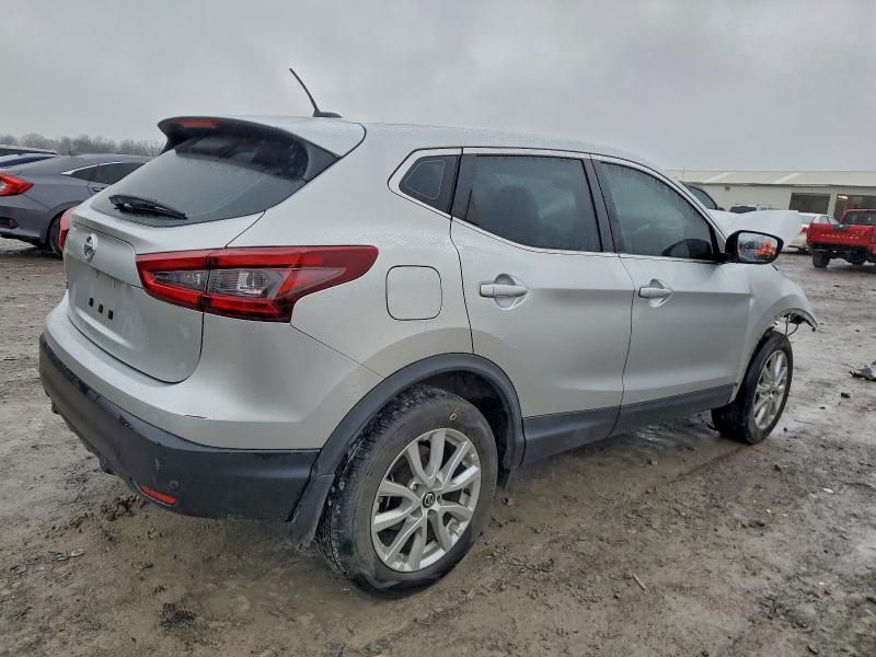 Фото 3 - NISSAN ROGUE