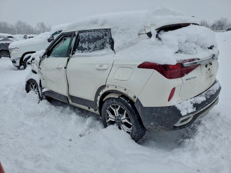 Фото 2 - KIA SELTOS