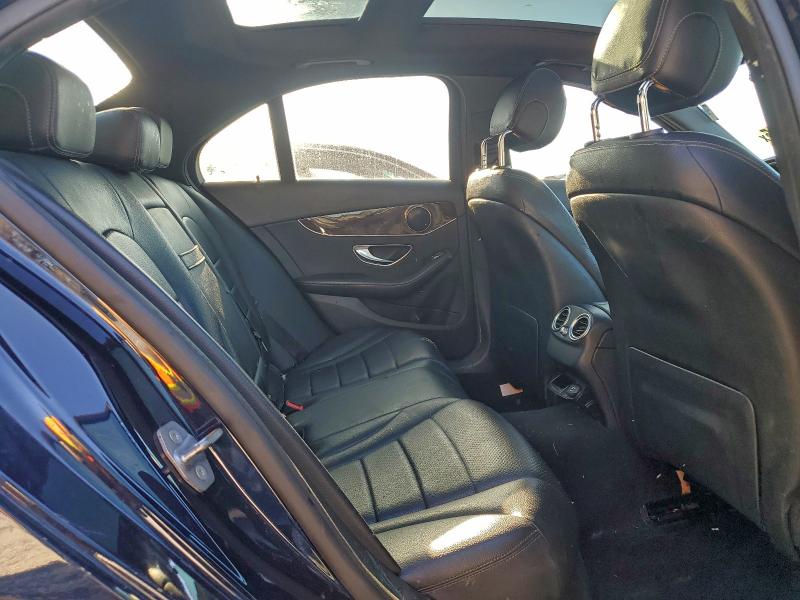 Фото 10 - MERCEDES-BENZ C-CLASS