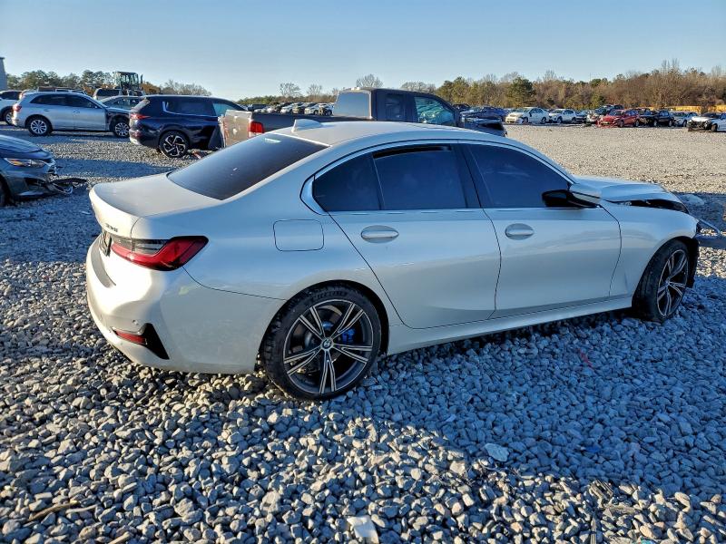 Фото 3 - BMW 3 SERIES