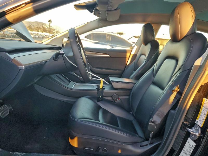 Фото 7 - TESLA MODEL 3