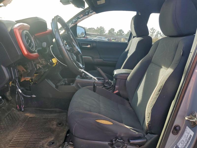 Фото 7 - TOYOTA TACOMA