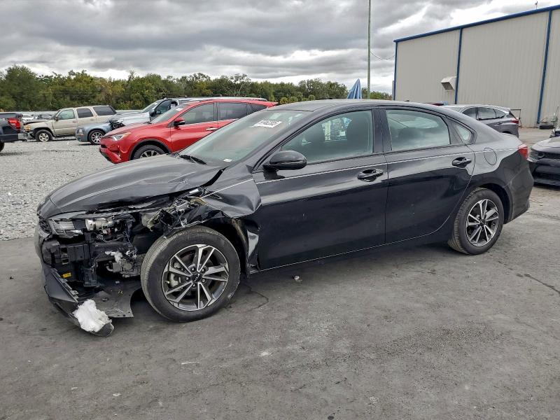 Фото 1 - KIA FORTE