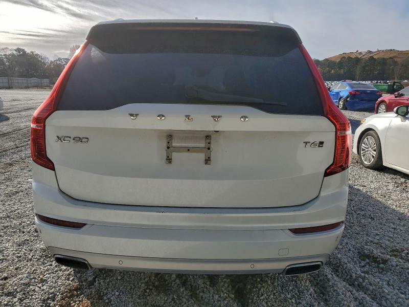 Фото 6 - VOLVO XC90