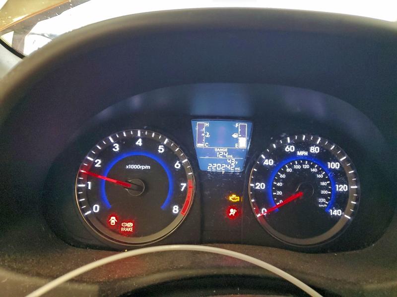 Фото 9 - HYUNDAI ACCENT