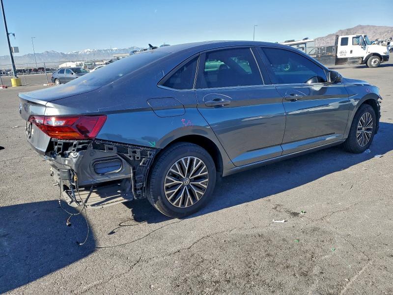 Фото 3 - VOLKSWAGEN JETTA