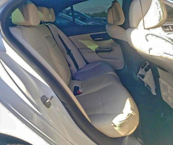 Фото 10 - MERCEDES-BENZ C-CLASS