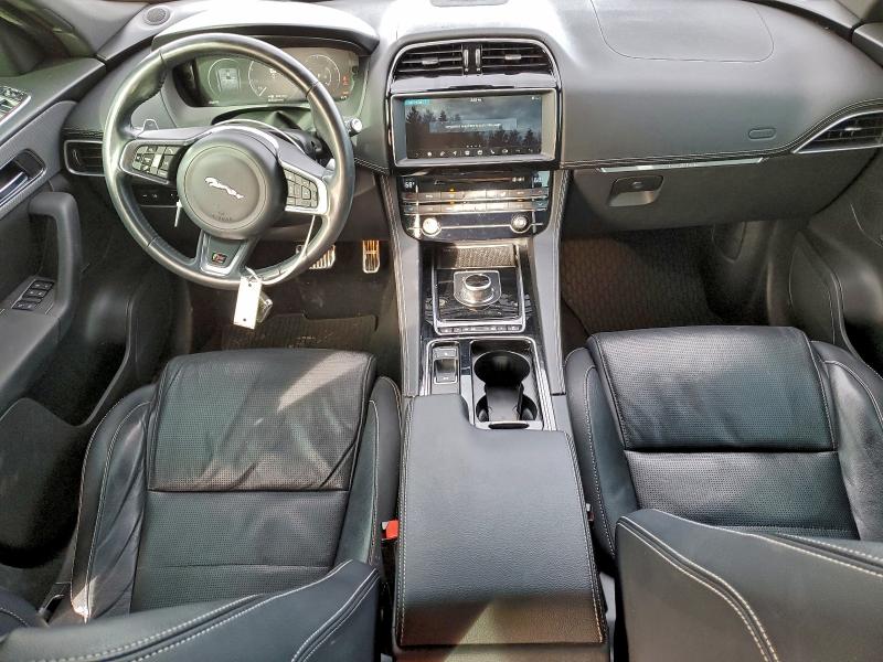 Фото 8 - JAGUAR F-PACE