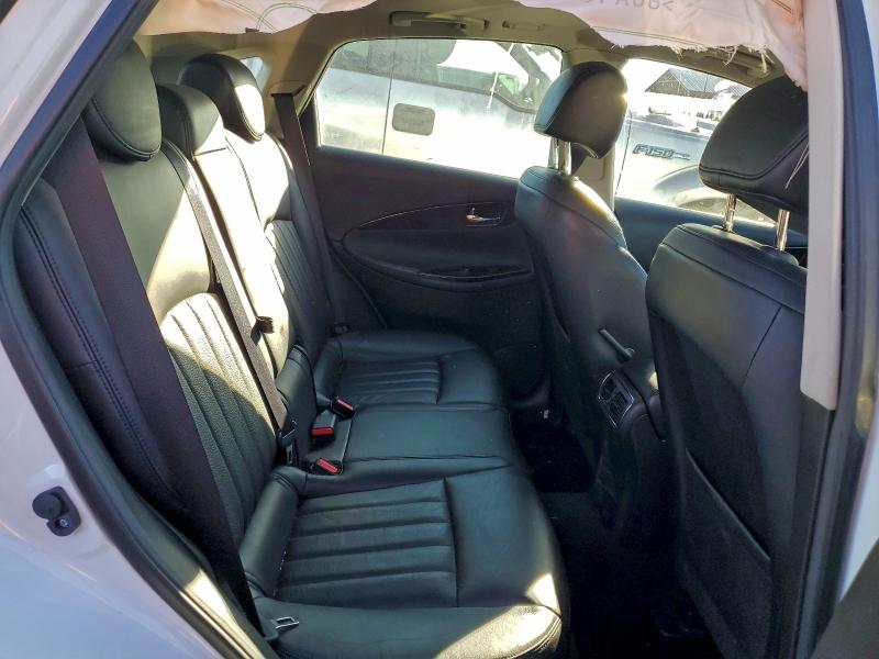 Фото 11 - INFINITI QX50