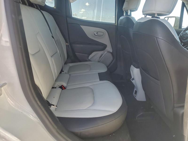 Фото 10 - JEEP RENEGADE