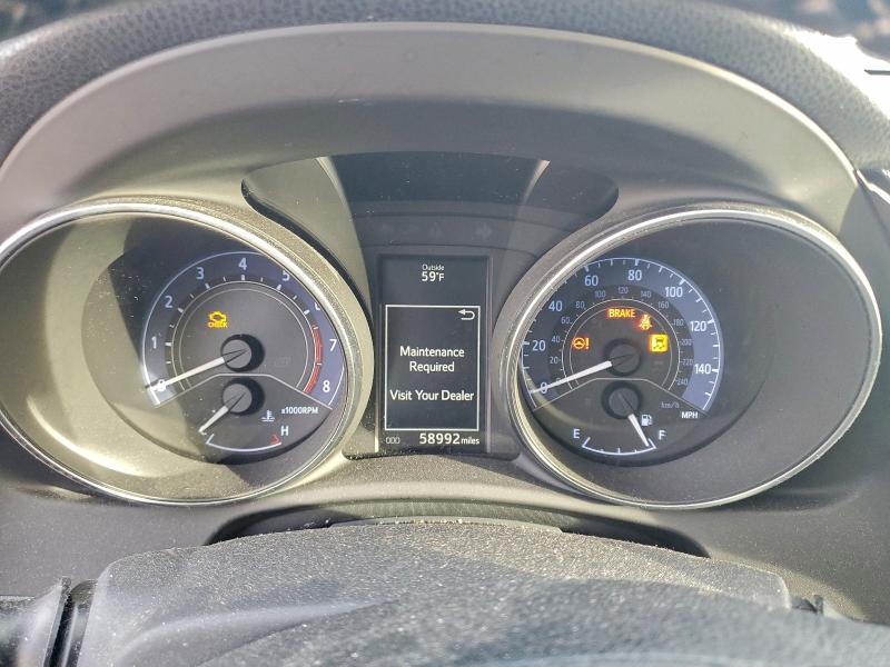 Фото 9 - TOYOTA COROLLA