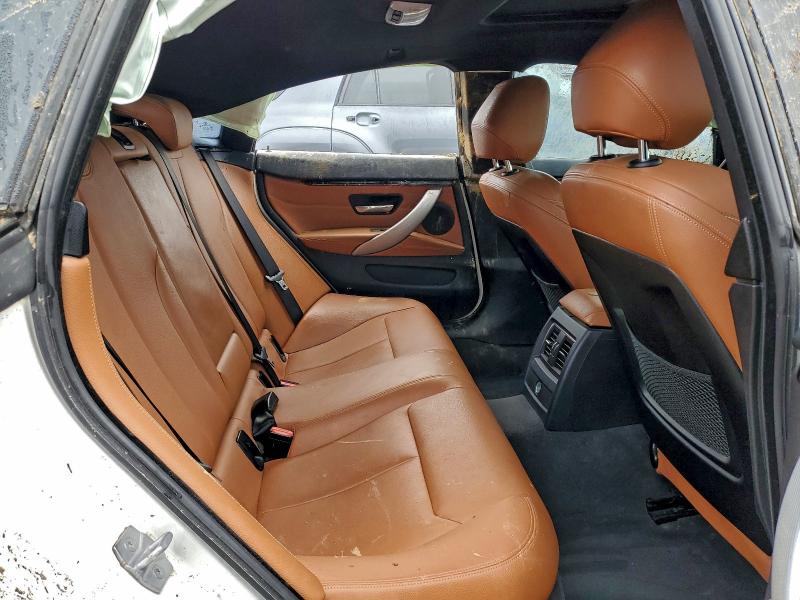 Фото 10 - BMW 4 SERIES