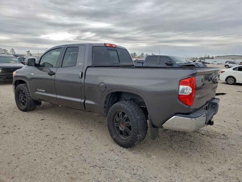 Фото 2 - TOYOTA TUNDRA