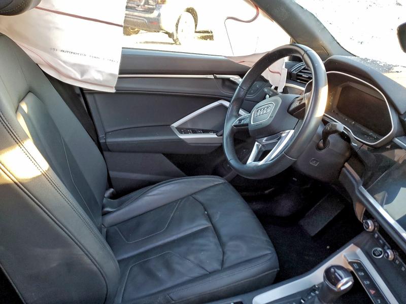 Фото 7 - AUDI Q3