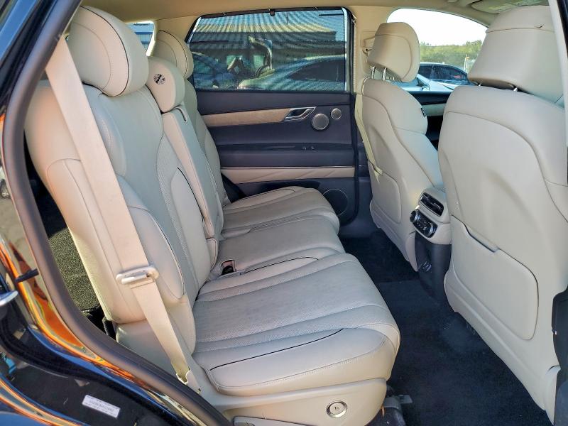 Фото 11 - GENESIS GV80