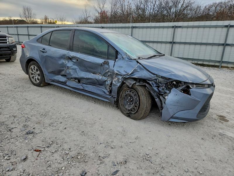 Фото 4 - TOYOTA COROLLA