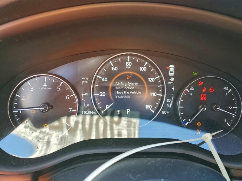 Фото 9 - MAZDA 3