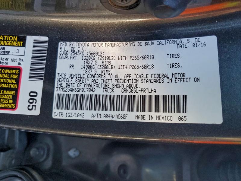 Фото 12 - TOYOTA TACOMA