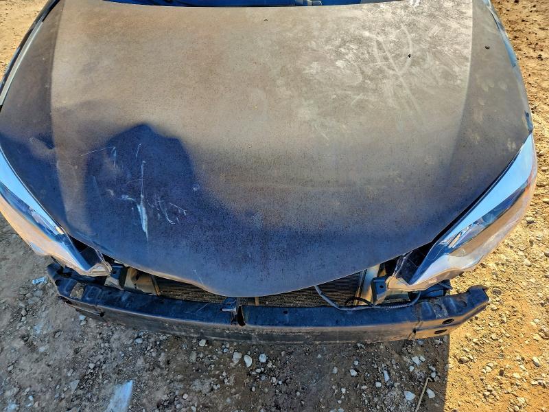 Фото 11 - TOYOTA COROLLA